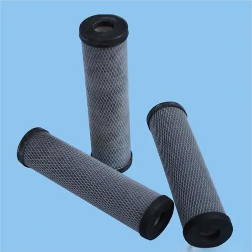What are the advantages of ceramic filter elements?